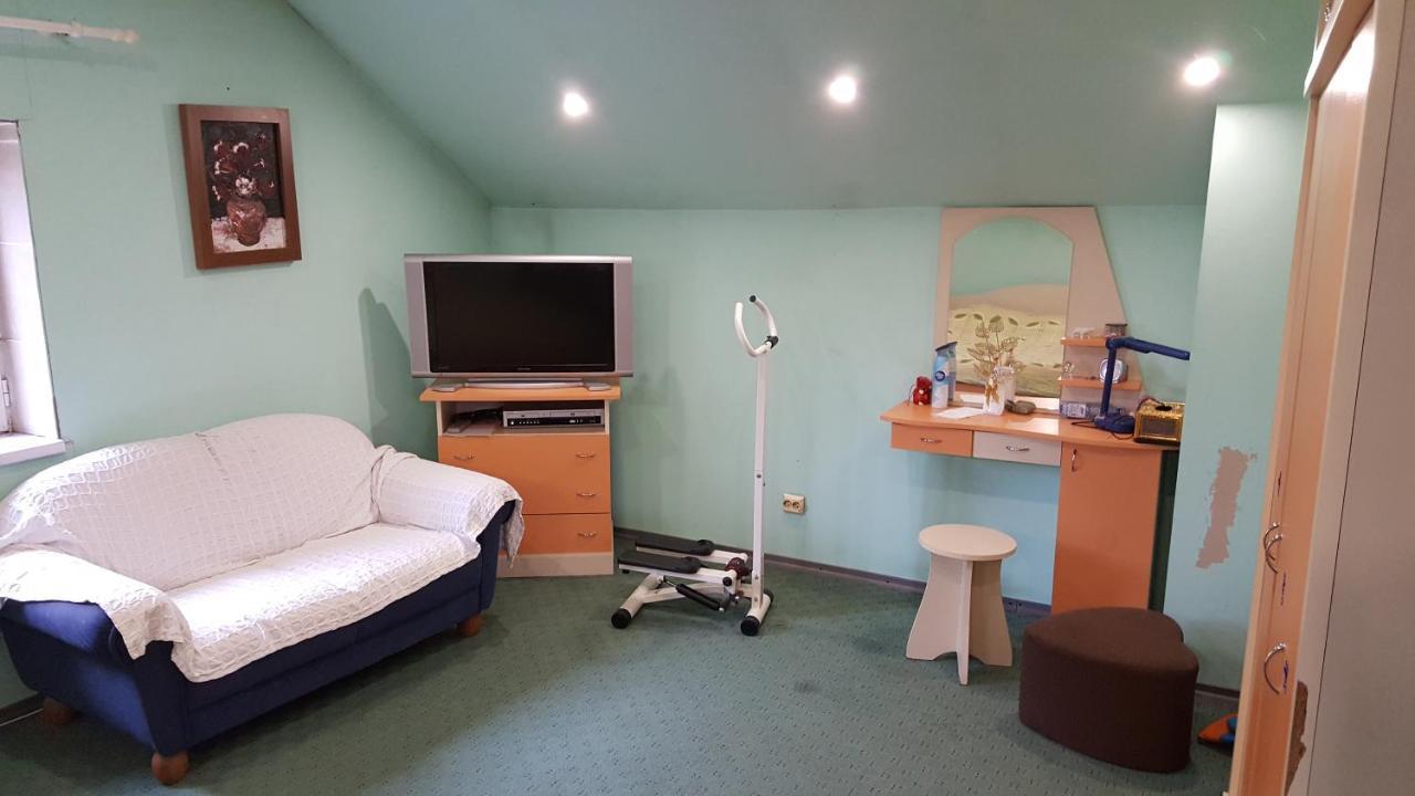 Bed and Breakfast Casele Lena à Aldesti  Extérieur photo
